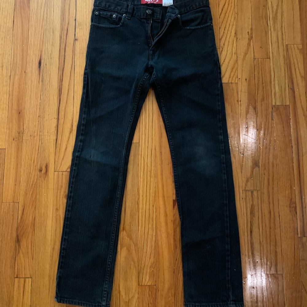 Black Levi’s skinny jeans